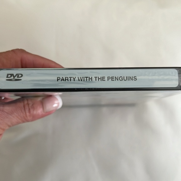 Party With The Penguins-DVD-Sealed - Picture 3 of 5